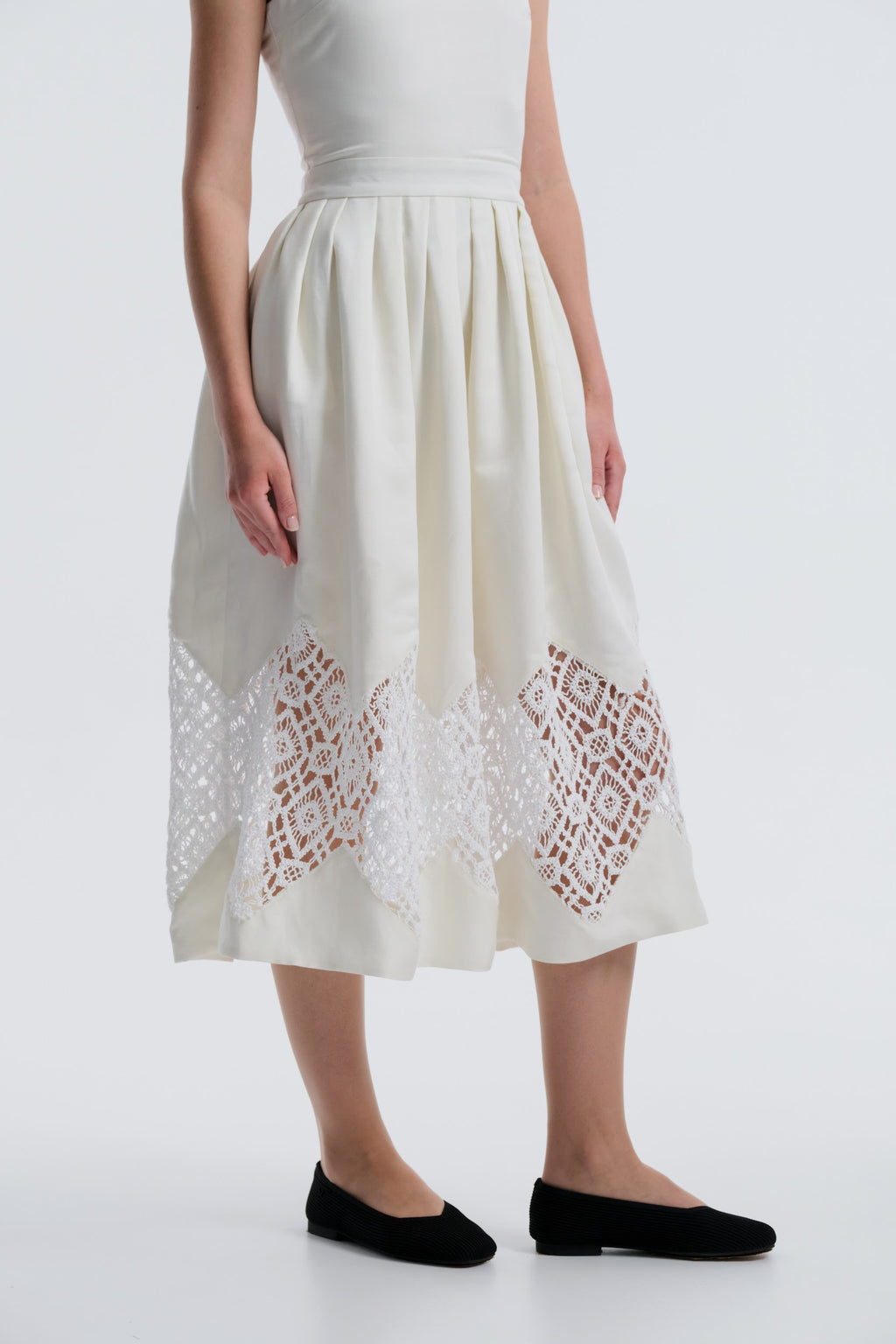 Vathi Blanche Dress PREORDER by Baltér Warsaw – view 5